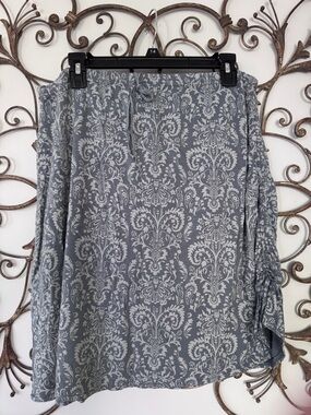 Title Nine skirt gray paisley size xl